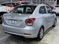 هيونداي i10